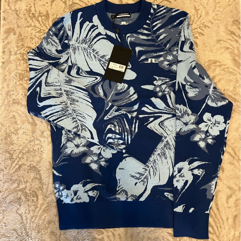 J.Lindeberg Navy and Light Blue Knit Sweater
